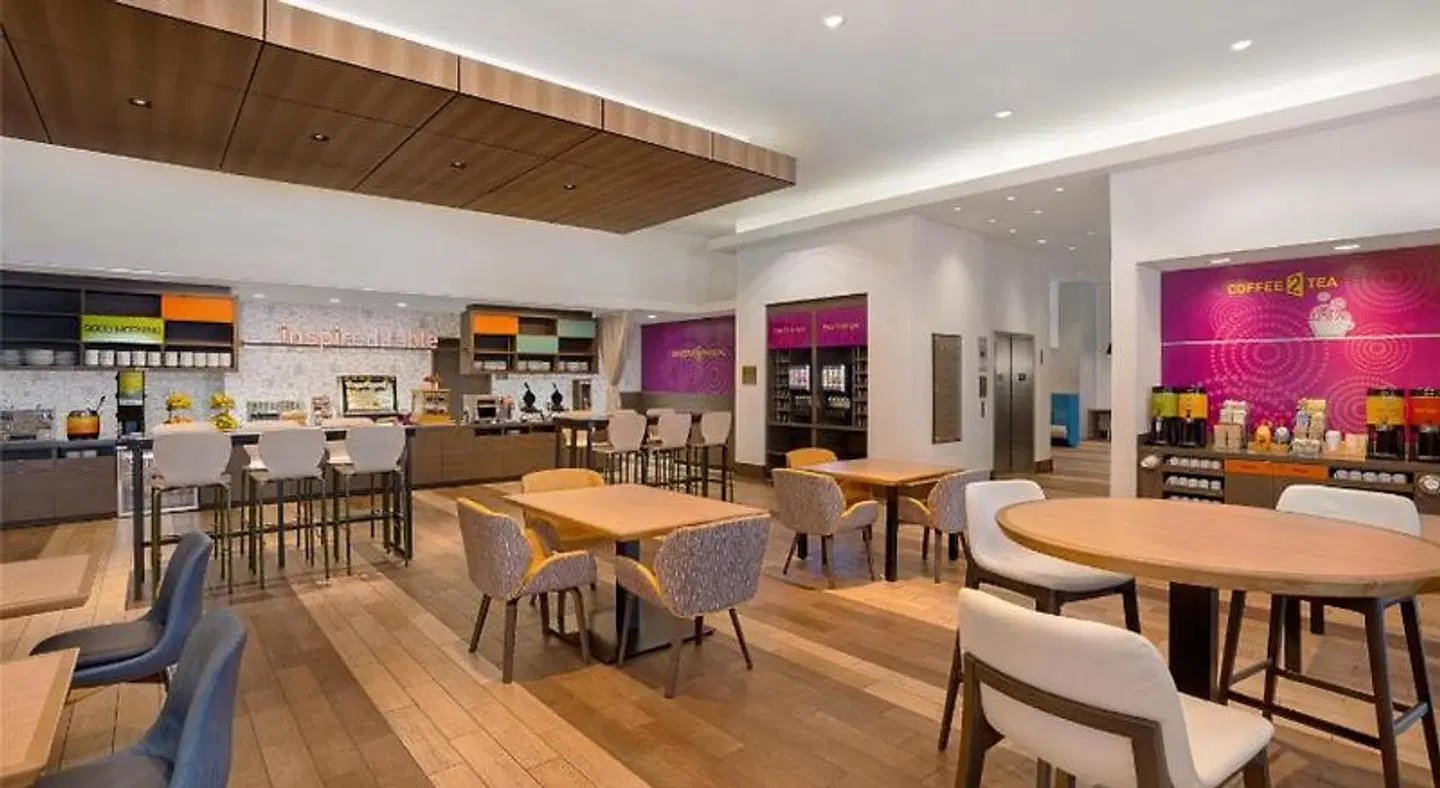 Home2 Suites by Hilton Philadelphia - Convention Center, PA LOUNGE_LOBBY