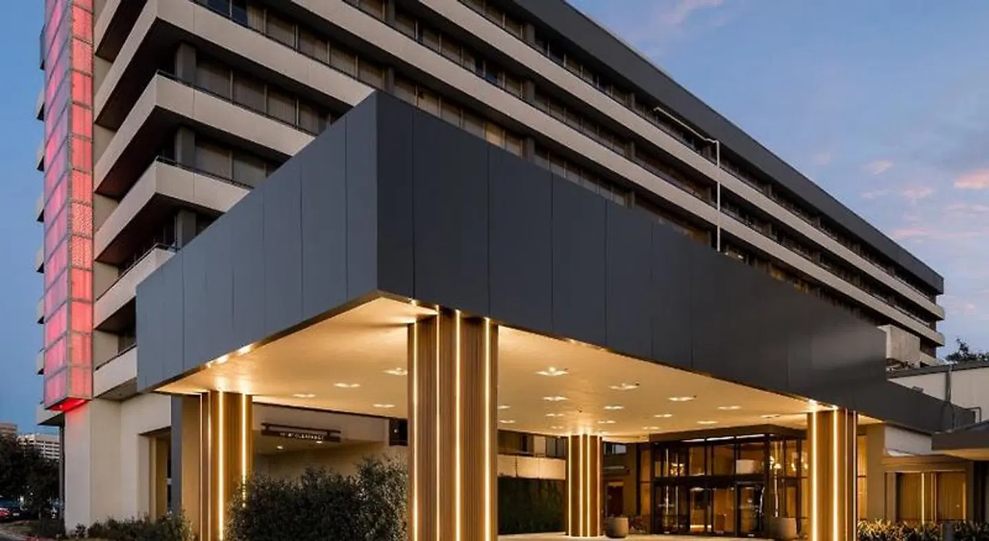 The Beeman Hotel EXTERIOR
