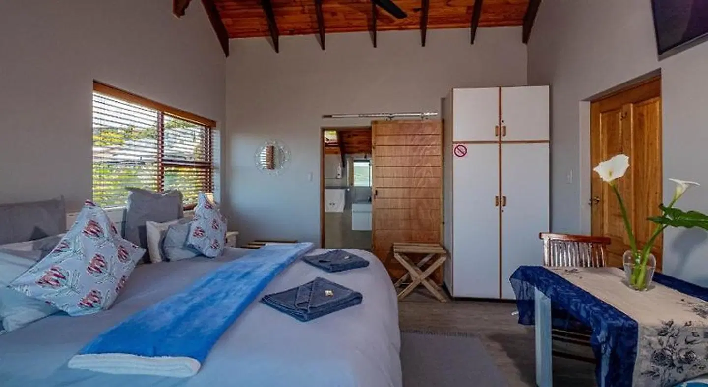 Paradise Found ROOM_EXAMPLE