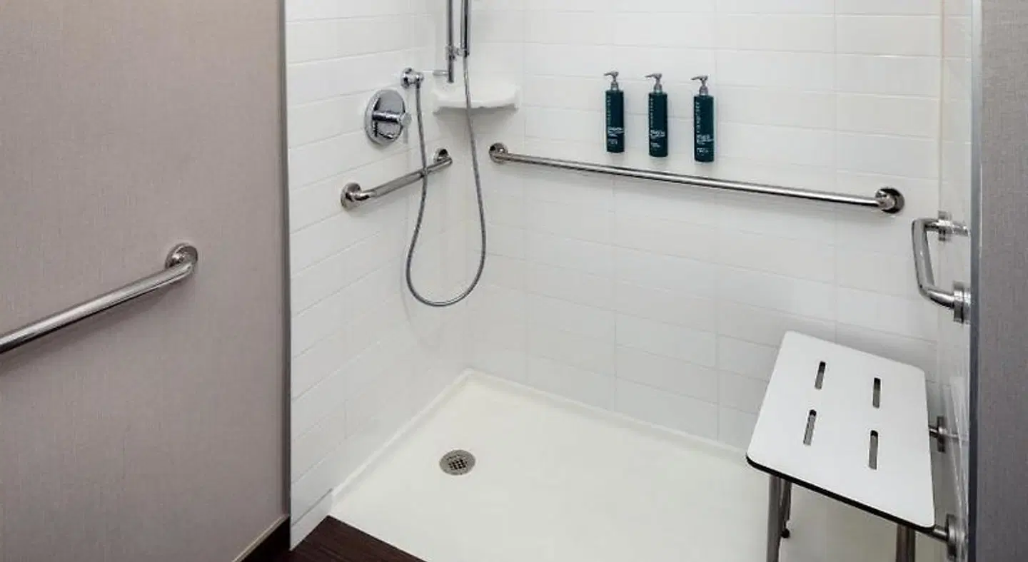 Hilton Albany Badezimmer