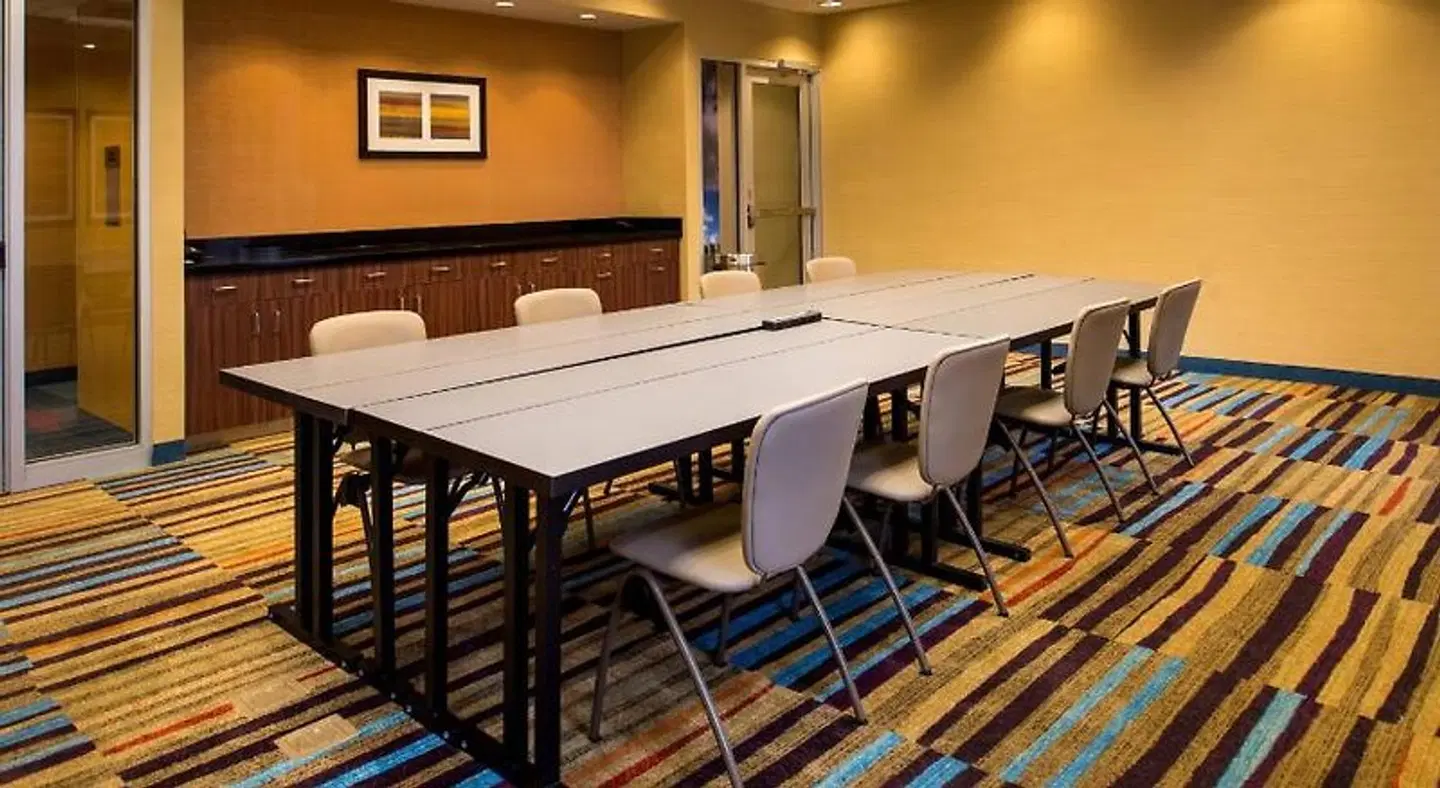 Fairfield by Marriott Inn & Suites St. Louis Westport Konferenz
