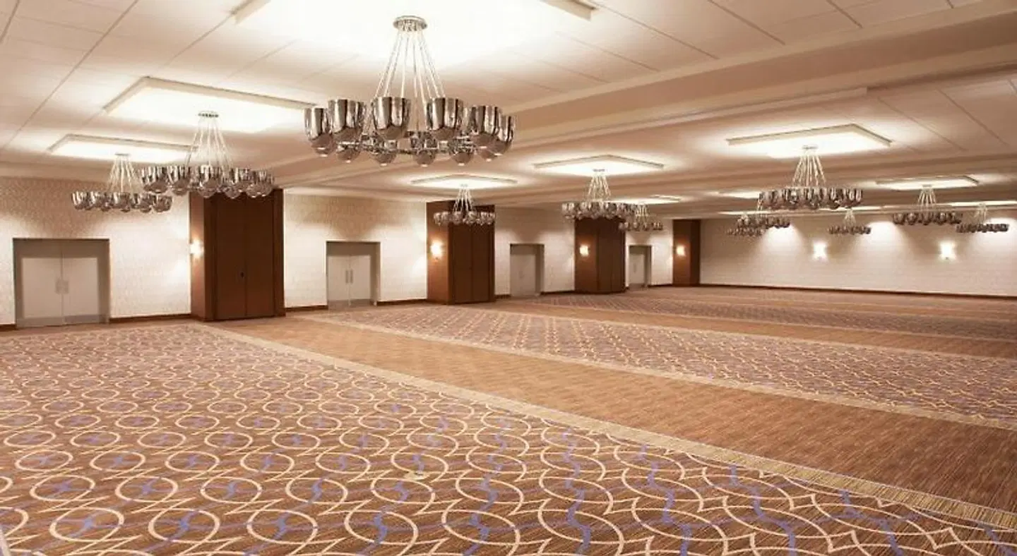 Sheraton Pittsburgh Airport Hotel LOUNGE_LOBBY