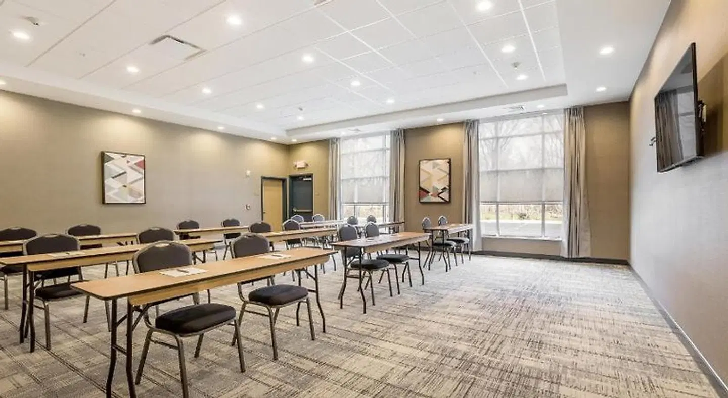 Four Points by Sheraton Elkhart Konferenz