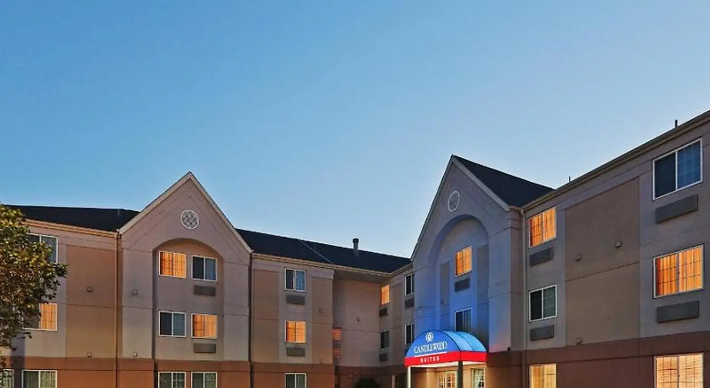 Candlewood Suites Wichita-Airport by IHG EXTERIOR