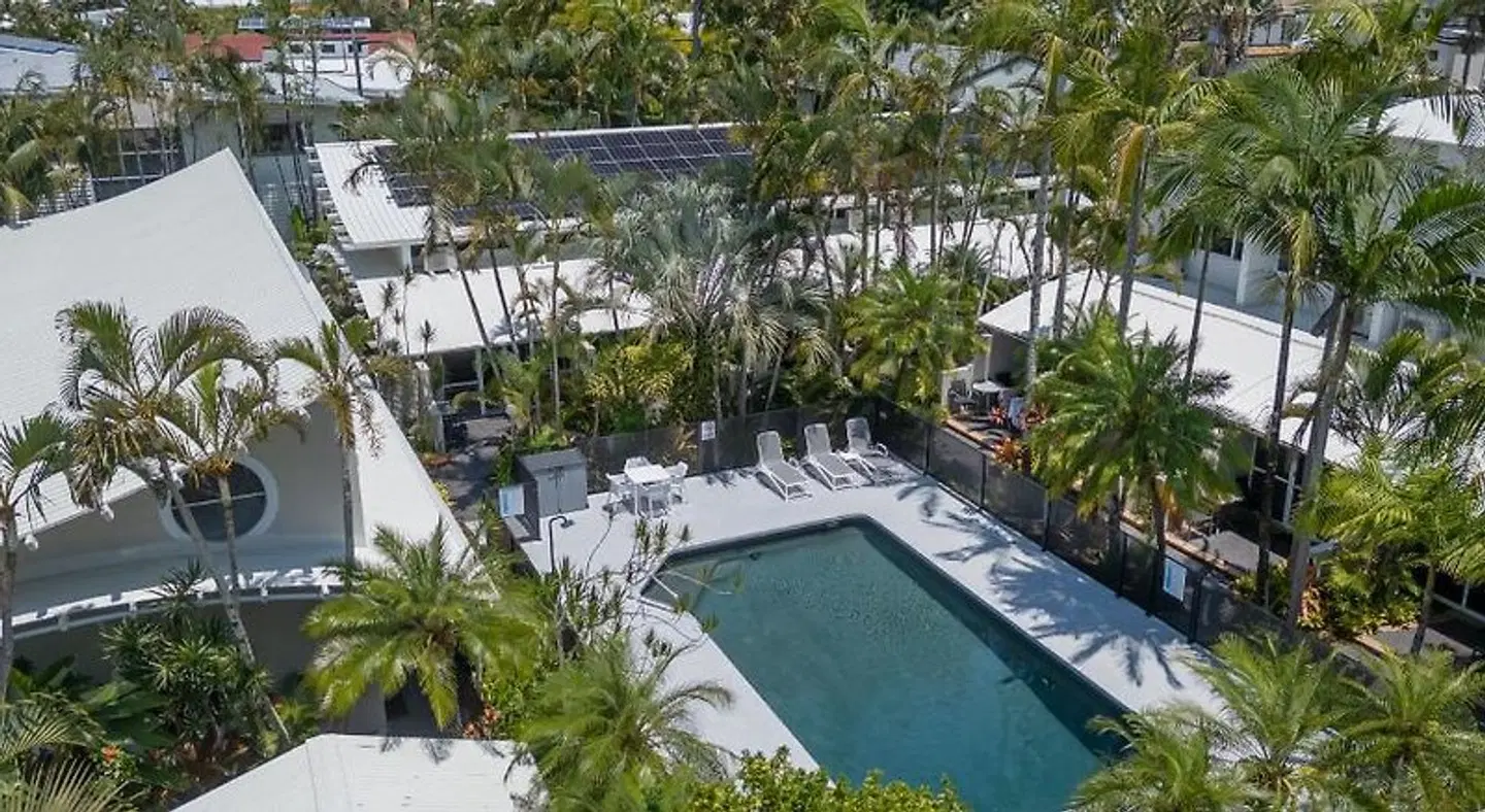 Caribbean Noosa OUTDOOR_POOL