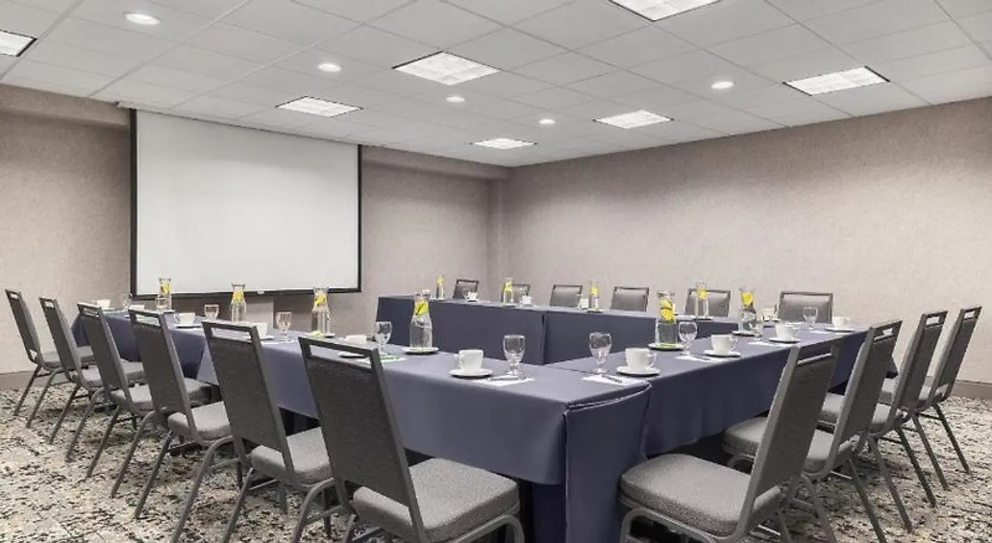 Holiday Inn Wichita East I-35 Konferenz
