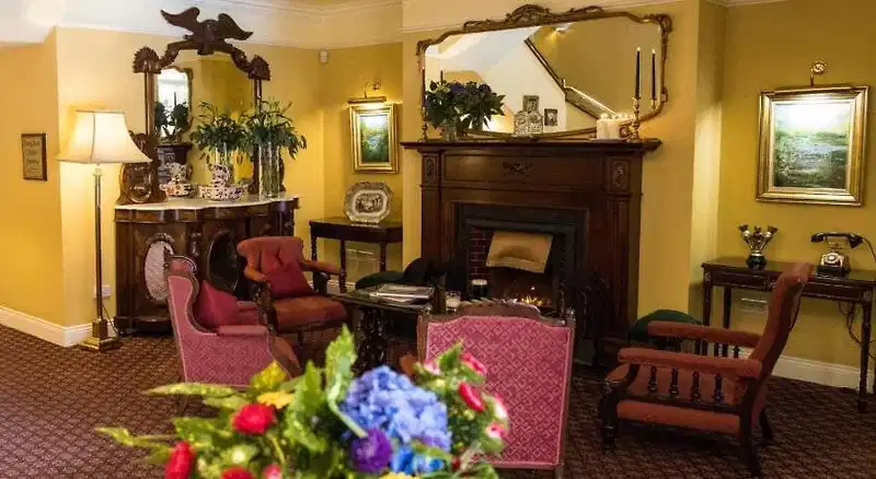 Earls Court House – Hotelfoto
