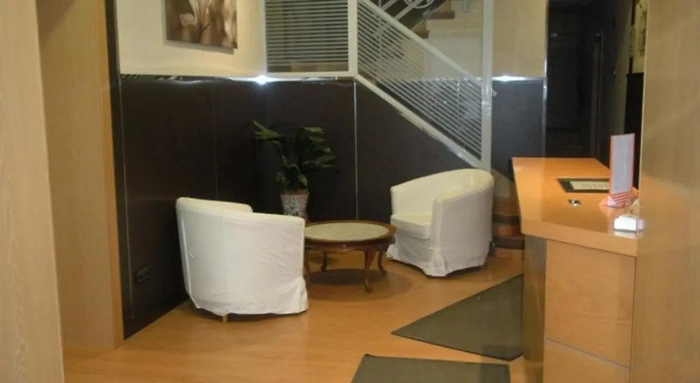 Hostal Falfes LOUNGE_LOBBY