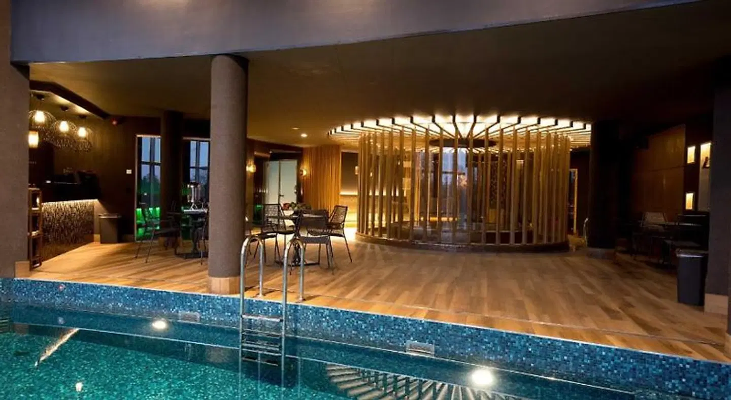 Spa Tervise Paradiis Hallenbad