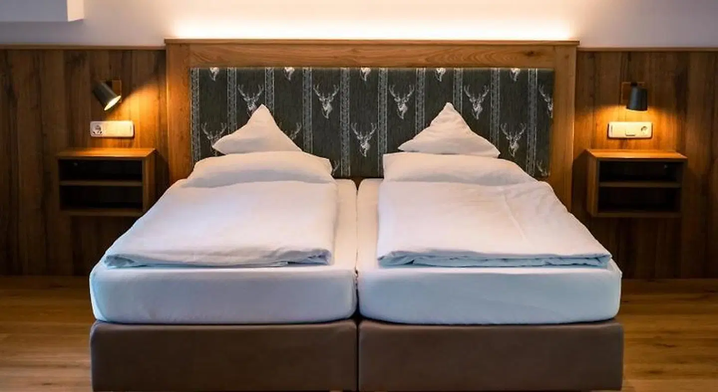 Hotel Bellevue ROOM_EXAMPLE