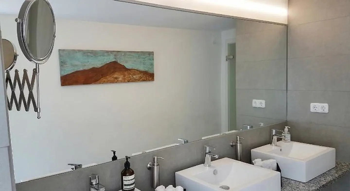 Rhein River Guesthouse Badezimmer