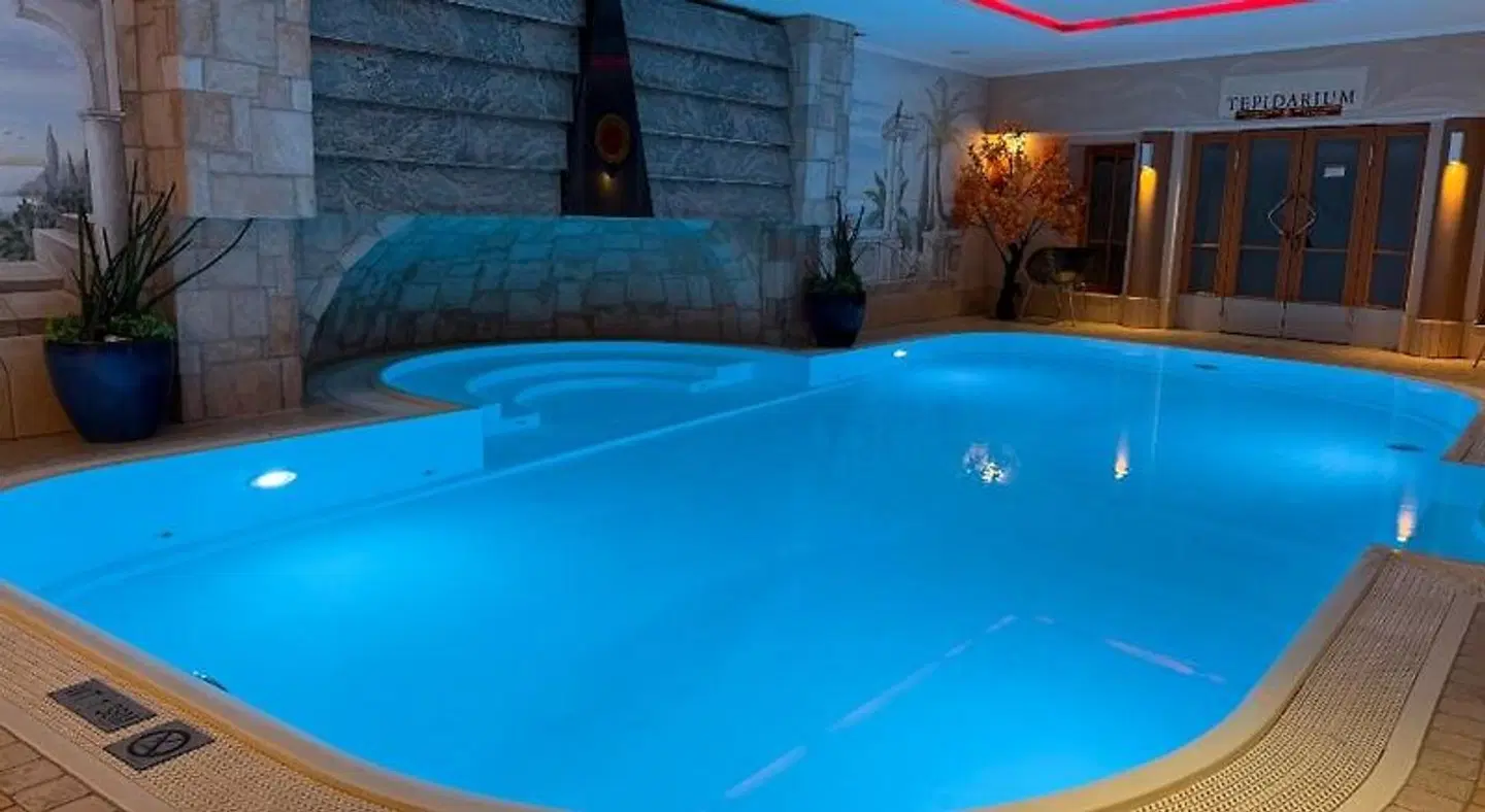 Top Tirol Appartement Hallenbad