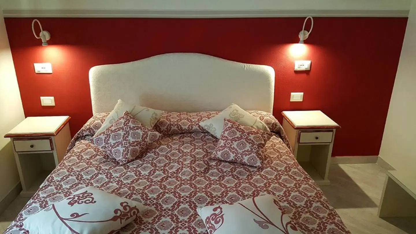 Five Roses Bed & Breakfast ROOM_EXAMPLE