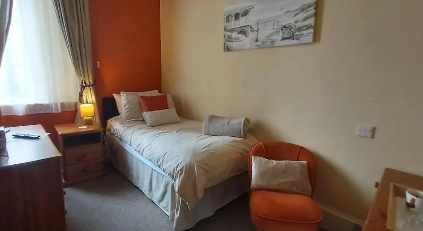 Cranborne Guest Accommodation ROOM_EXAMPLE