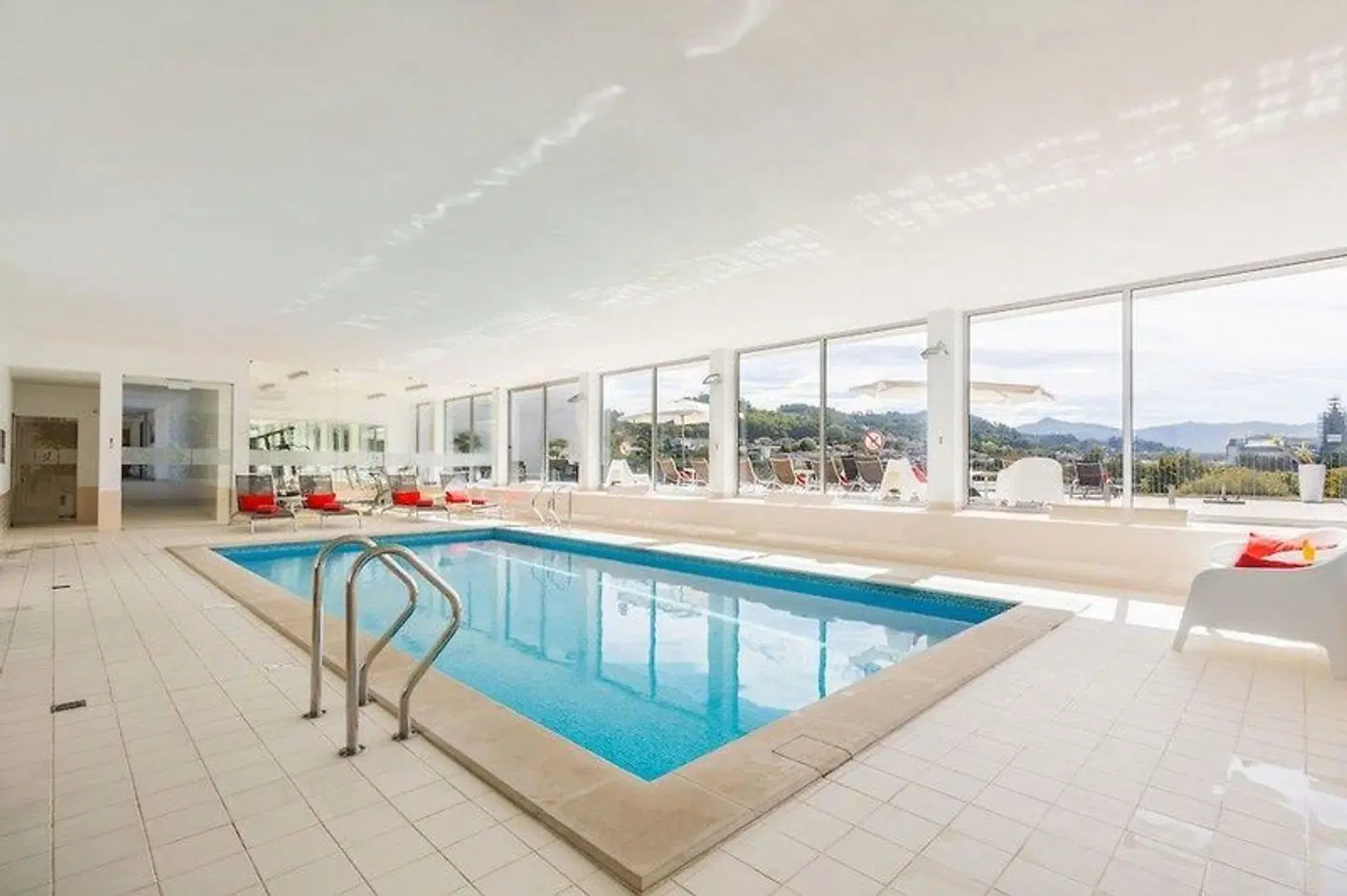 Luna Arcos Hotel Hallenbad