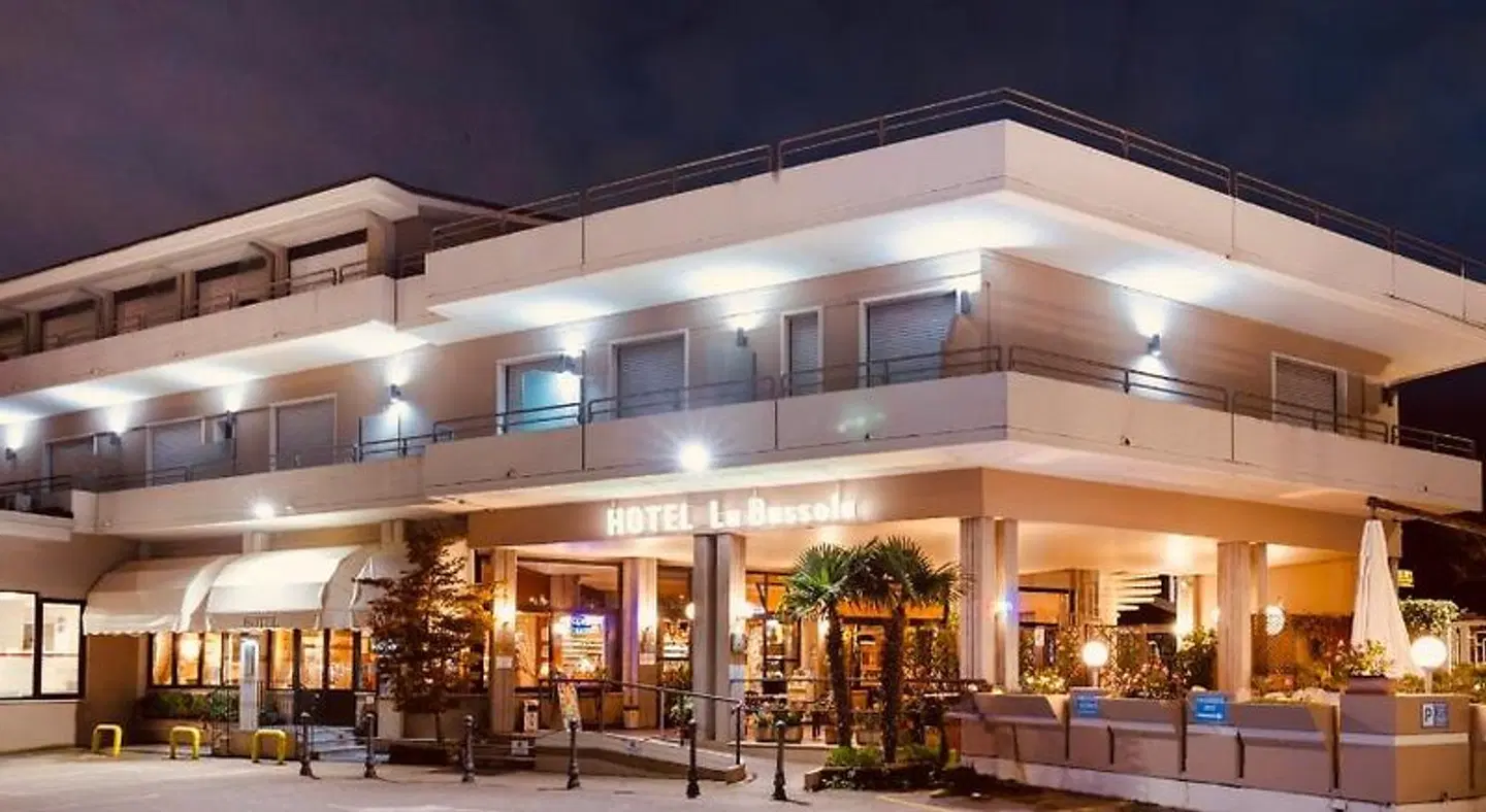 La Bussola EXTERIOR