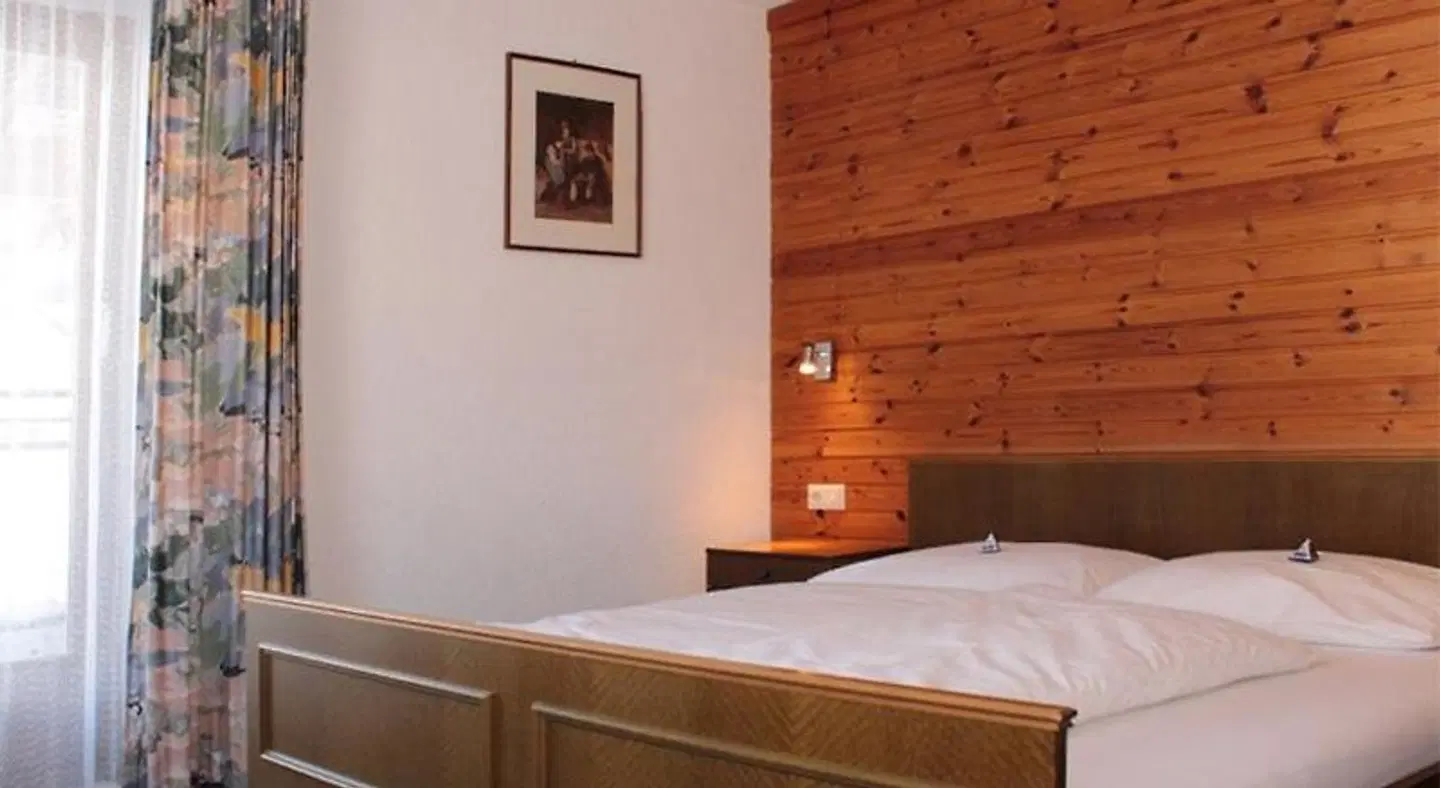 Valisera ROOM_EXAMPLE