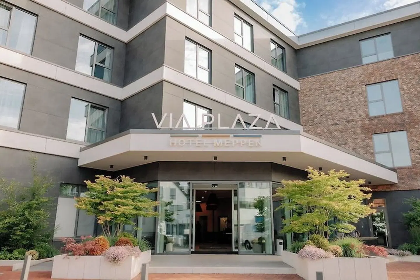 VIA PLAZA Hotel Meppen EXTERIOR
