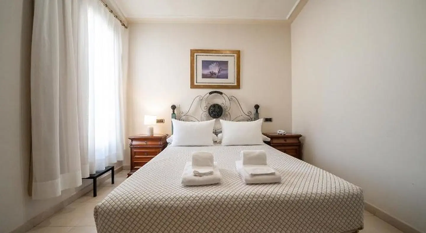 Kazar ROOM_EXAMPLE