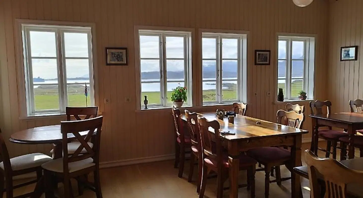 Berunes Hostel Restaurant