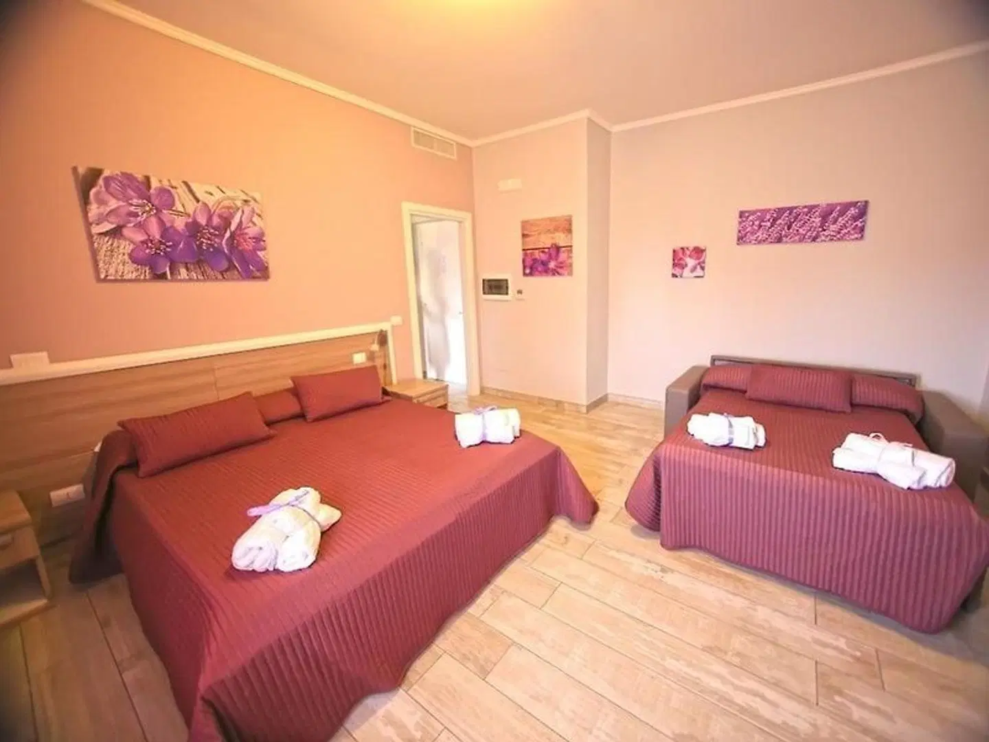 Suite Room Fiumicino ROOM_EXAMPLE