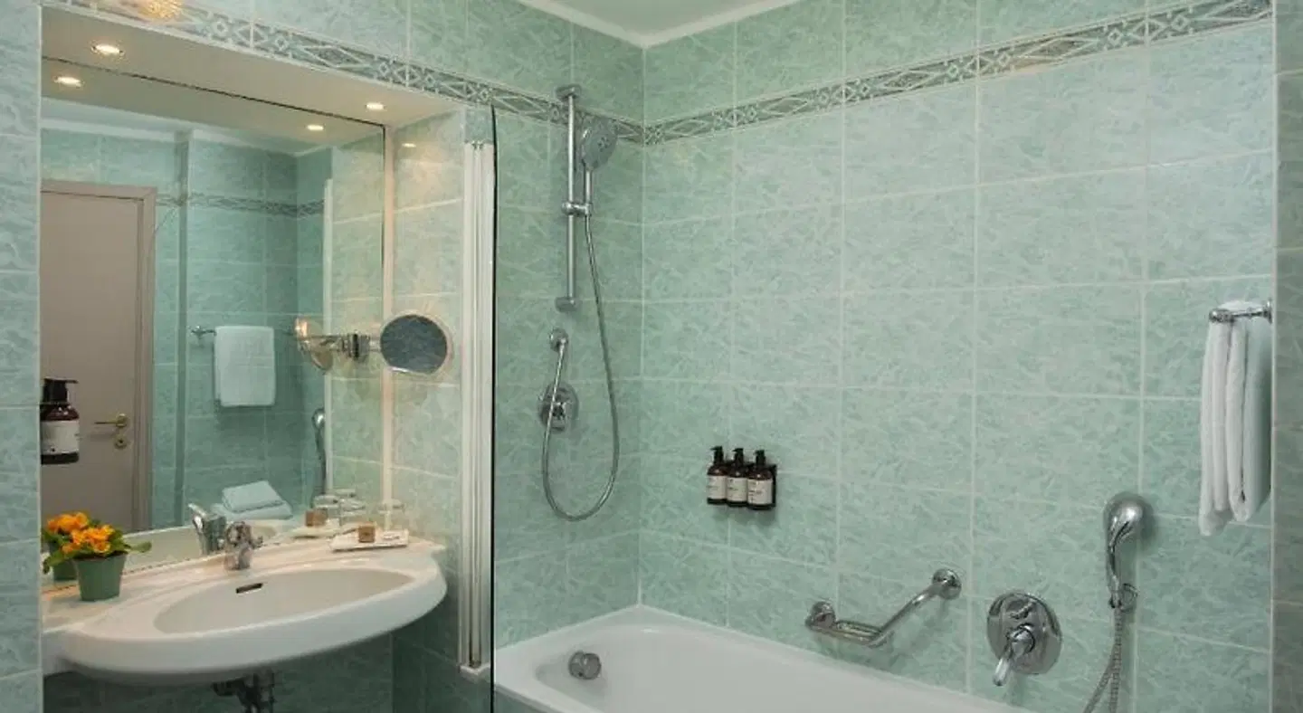 NH Pisa Badezimmer