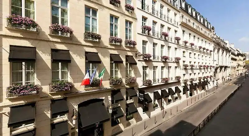 Castille Paris – Hotelfoto
