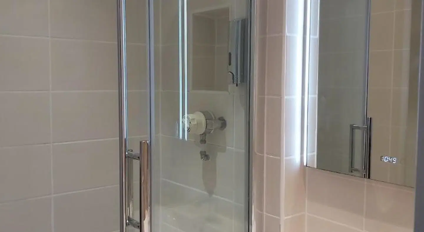 The Winnock Hotel, Sure Hotel Collection by Best Western Badezimmer