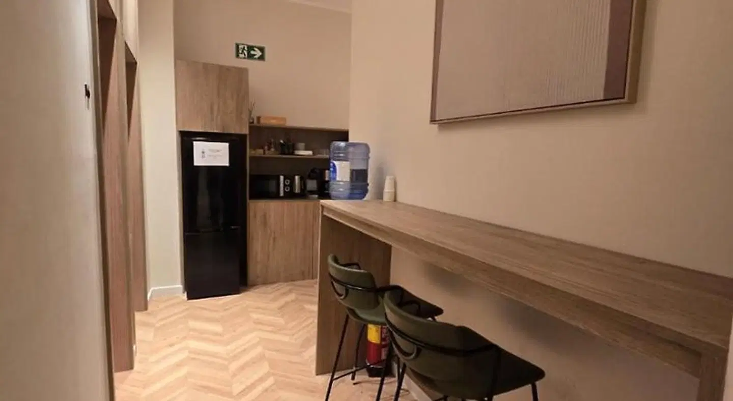 Hostal Parisien ROOM_EXAMPLE