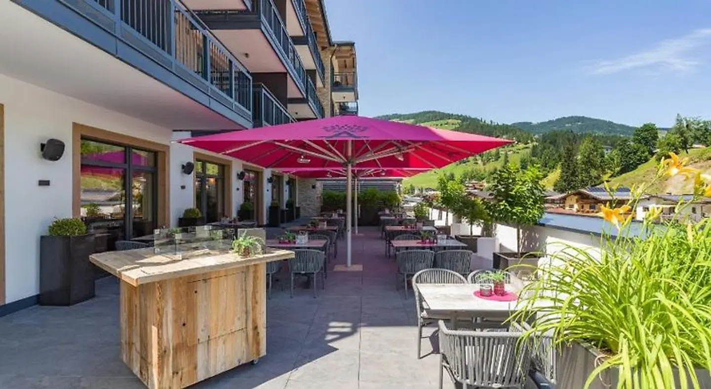 Hotel Adapura Wagrain Terrasse