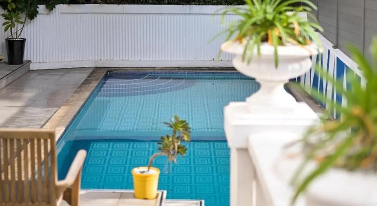Juliana Hotel Cannes Hallenbad