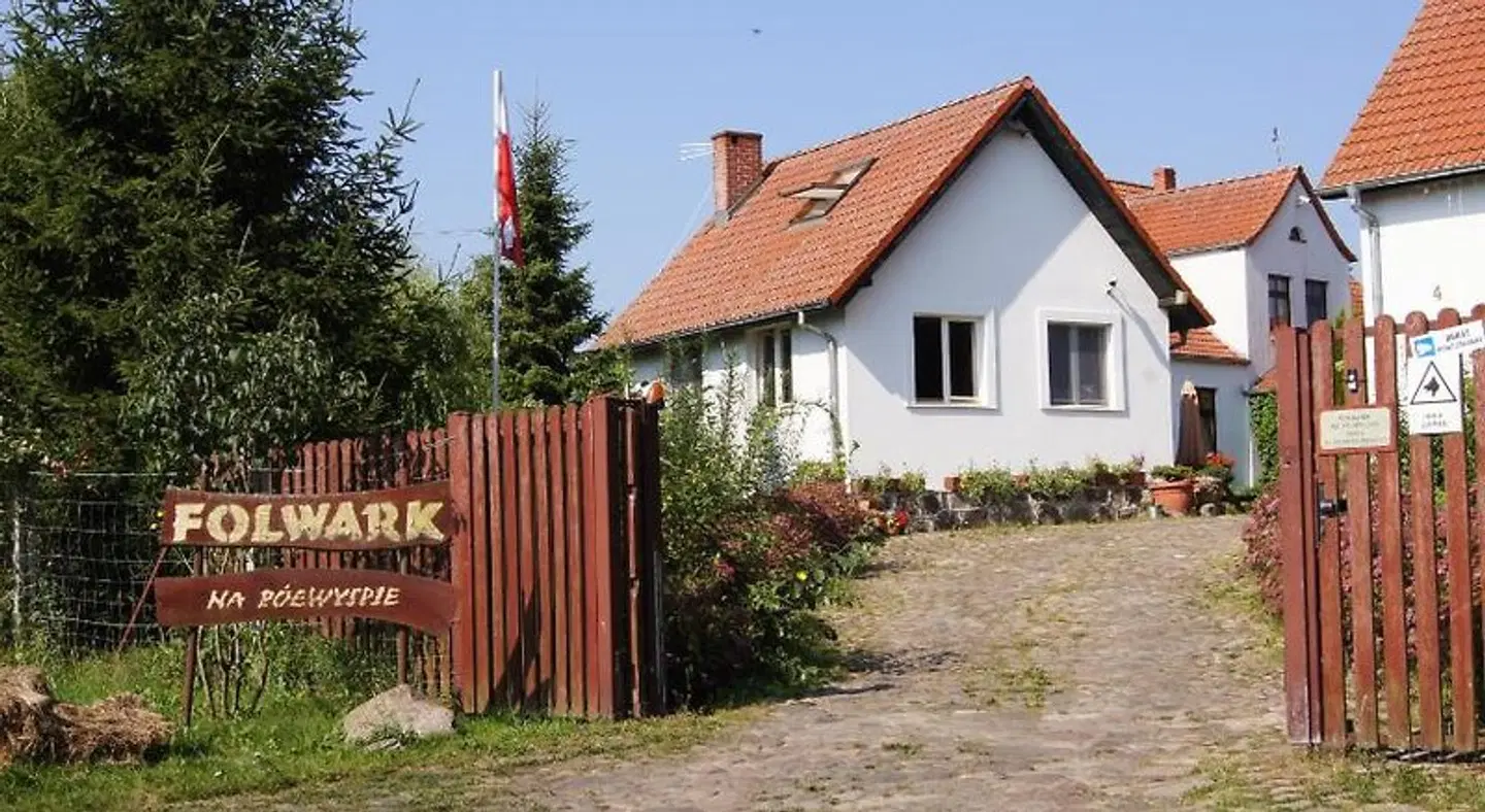 Folwark Na Po Pwyspie EXTERIOR