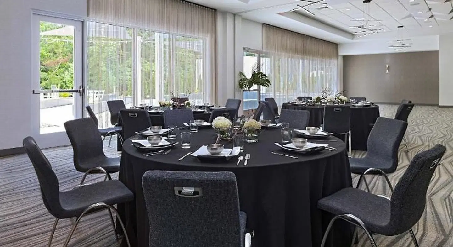 Aloft by Marriott Little Rock West Konferenz
