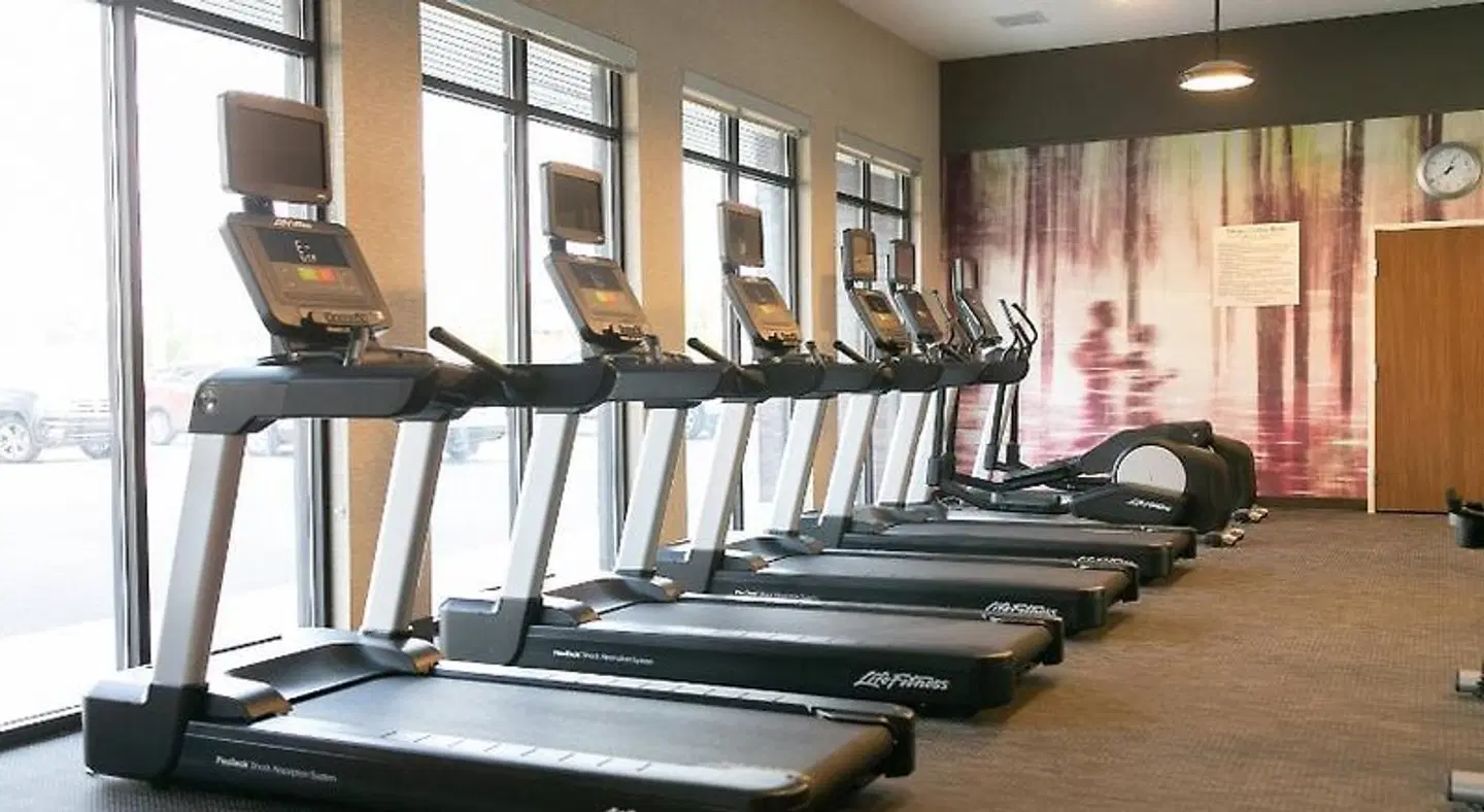 Courtyard by Marriott Elkhart SPORTS_AND_LEISURE