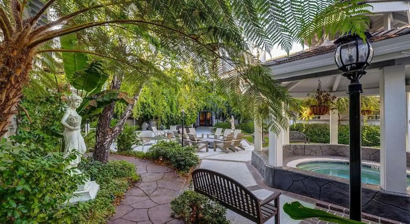Sonoma Valley Inn, Tapestry Collection by Hilton Terrasse