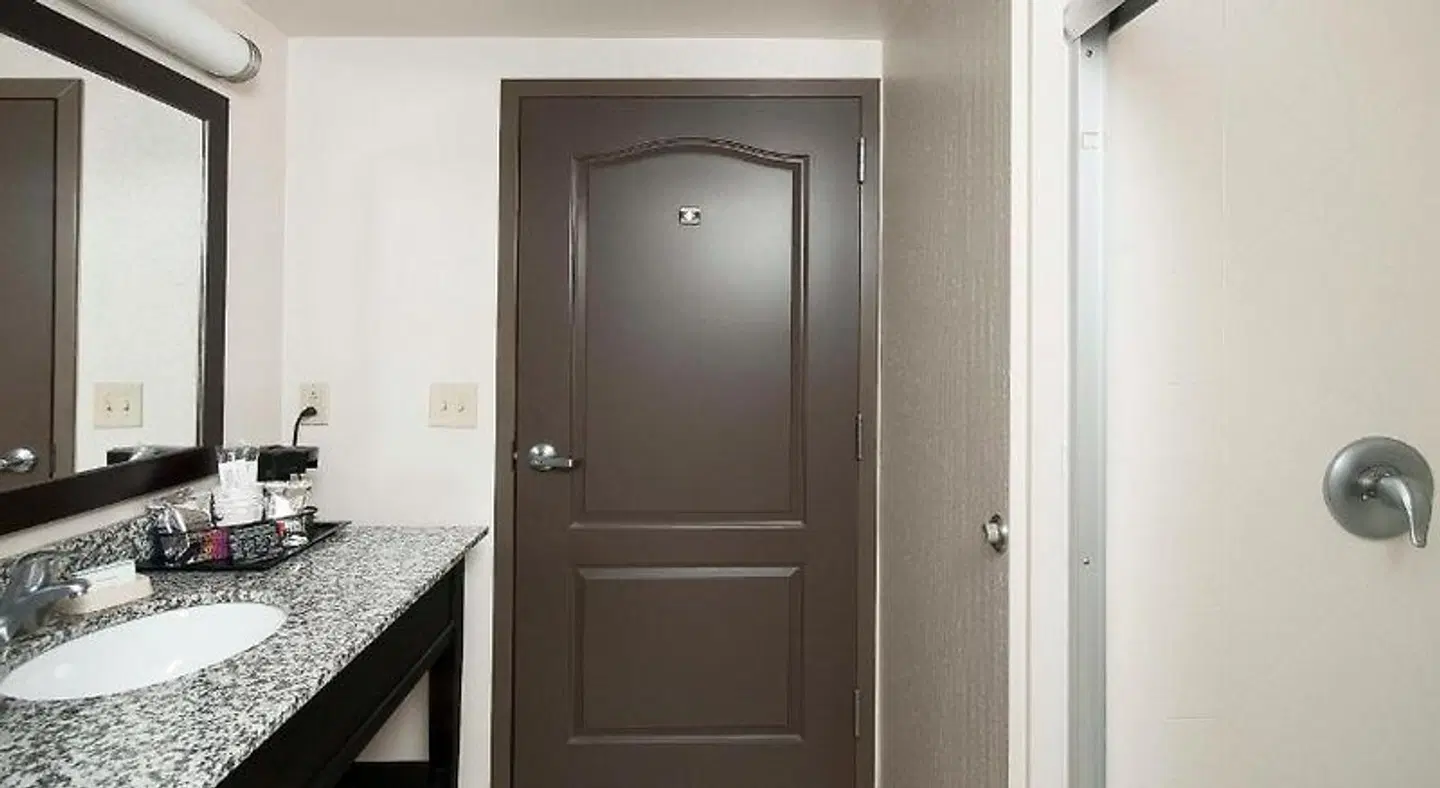 Hampton Inn & Suites Seneca-Clemson Area Badezimmer