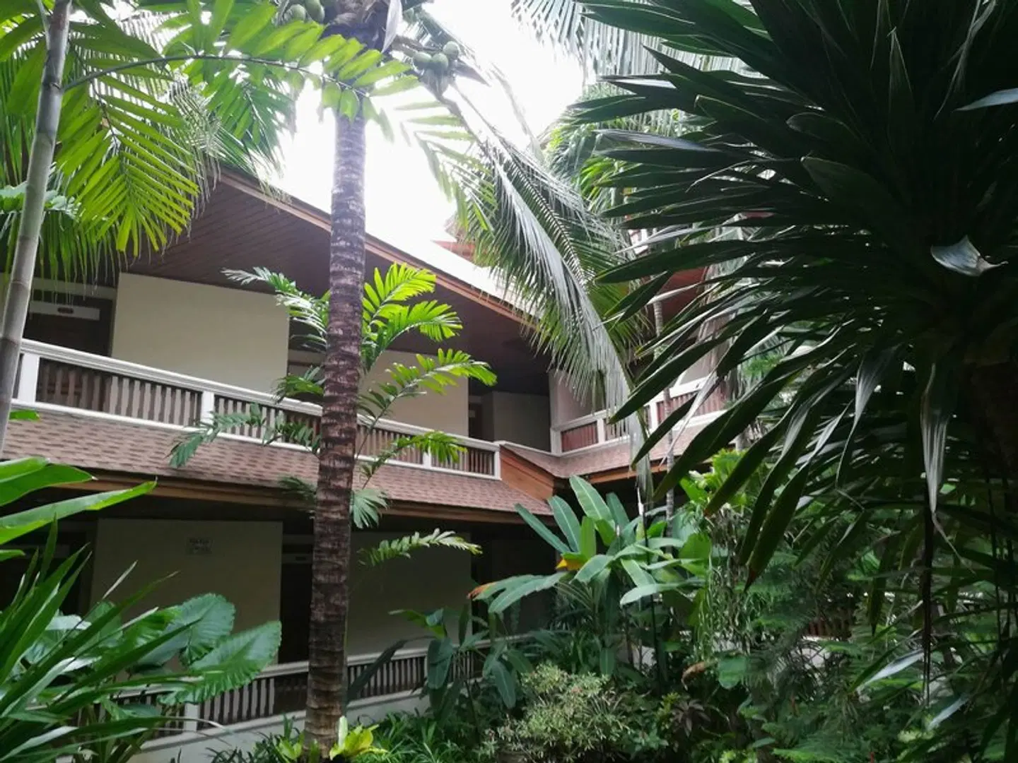 Thai House Beach Resort EXTERIOR