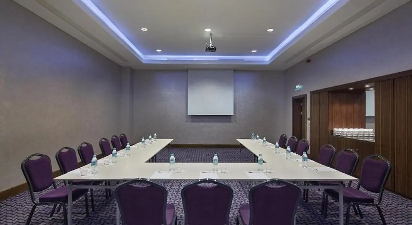 Hampton by Hilton Istanbul Kayasehir Konferenz