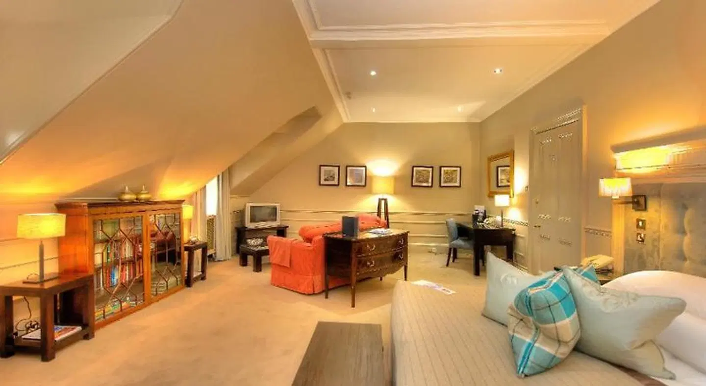 The Isle of Eriska LOUNGE_LOBBY