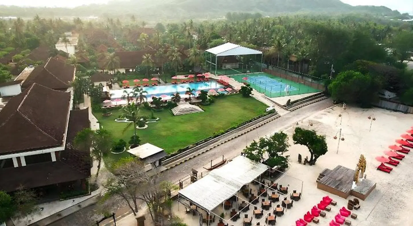 Ombak Sunset OUTDOOR_POOL