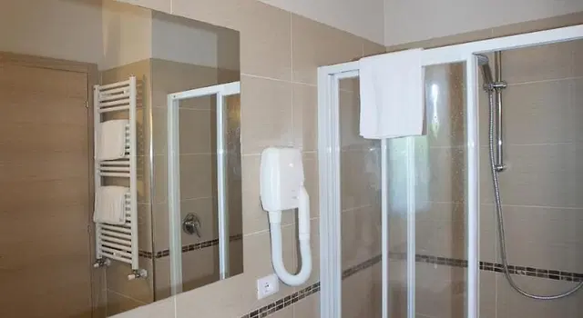 Porto Azzurro Badezimmer