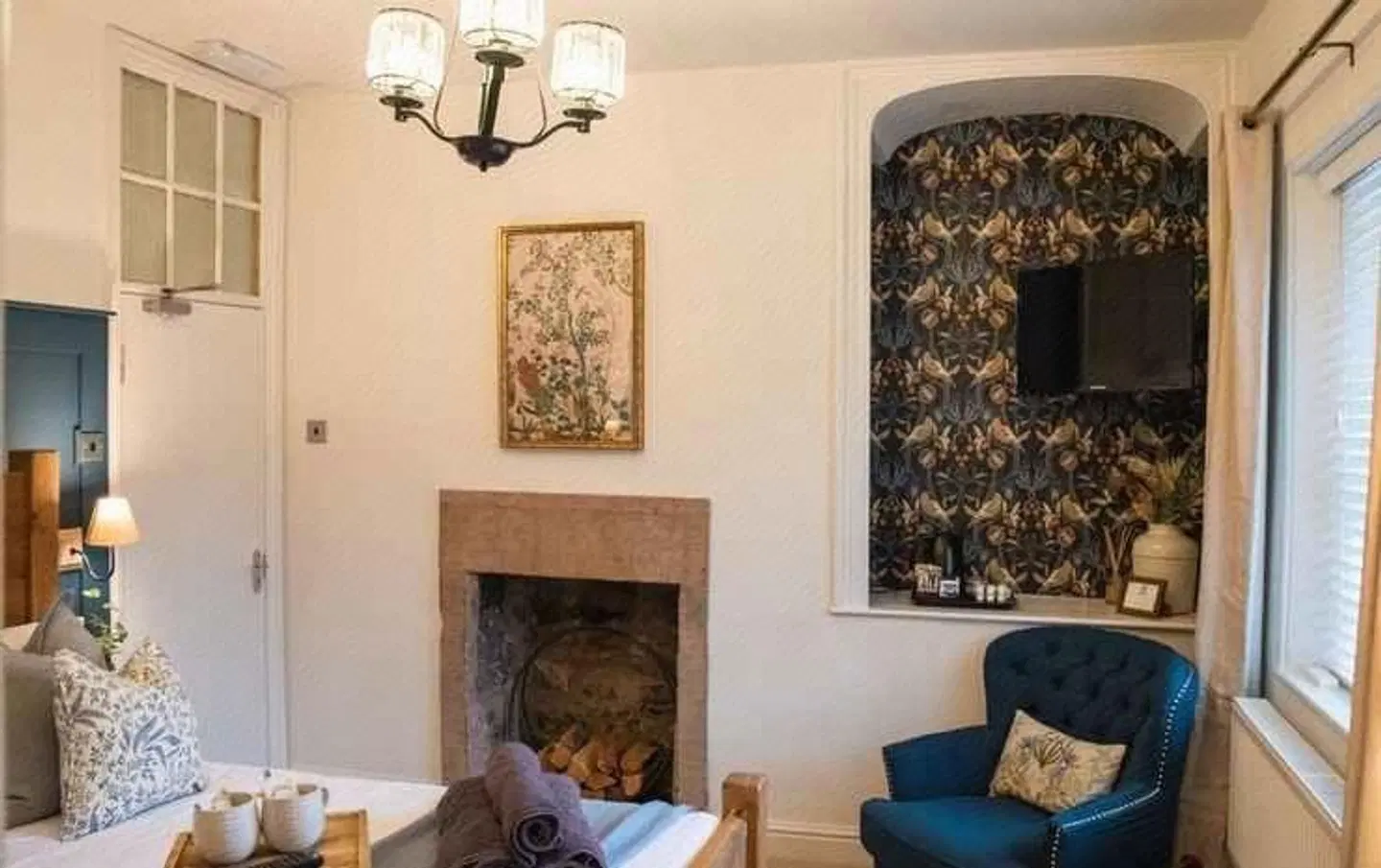 The Family Tree ROOM_EXAMPLE