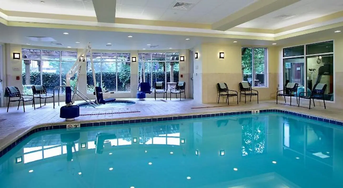 Hilton Garden Inn Sonoma County Airport Hallenbad
