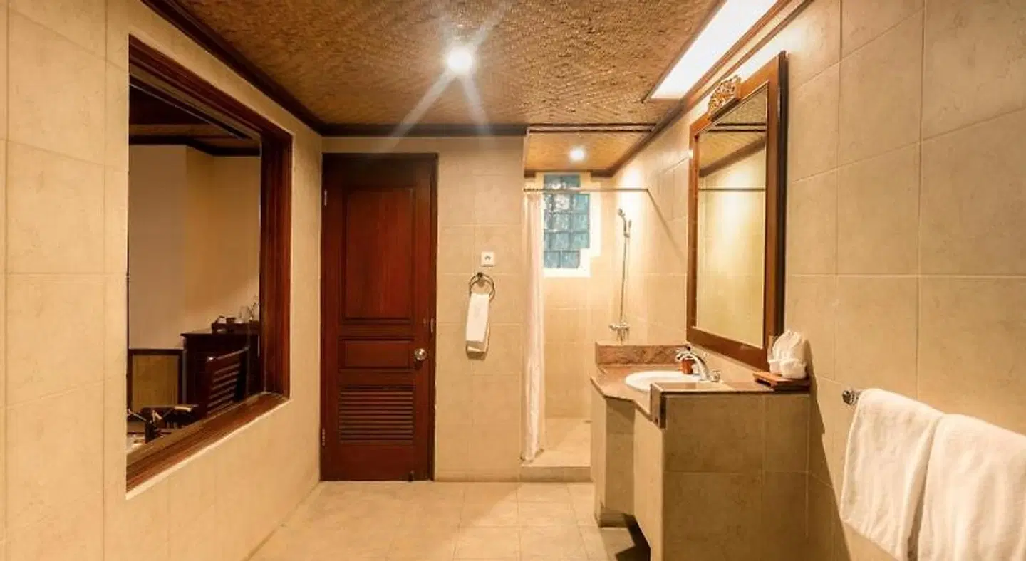 Sri Phala Resort & Villa Badezimmer