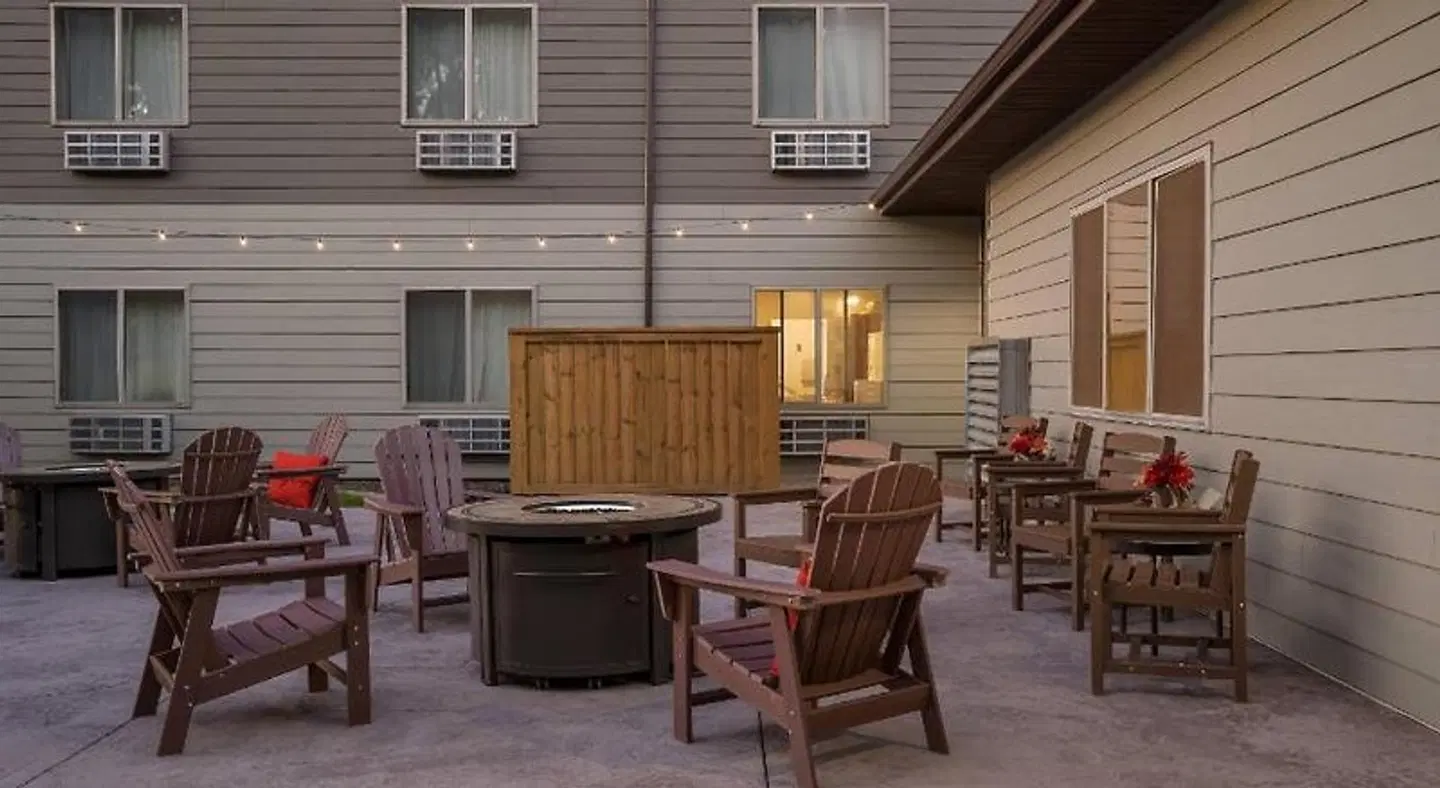 Comfort Inn & Suites - Custer Bar
