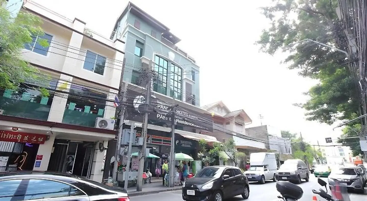 OYO 483 Pannee Hotel Khaosan EXTERIOR