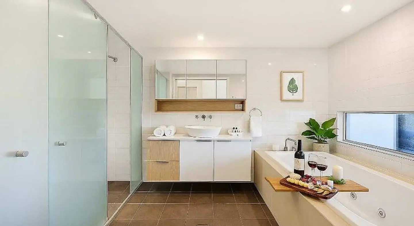 Central Islington Apartments Badezimmer