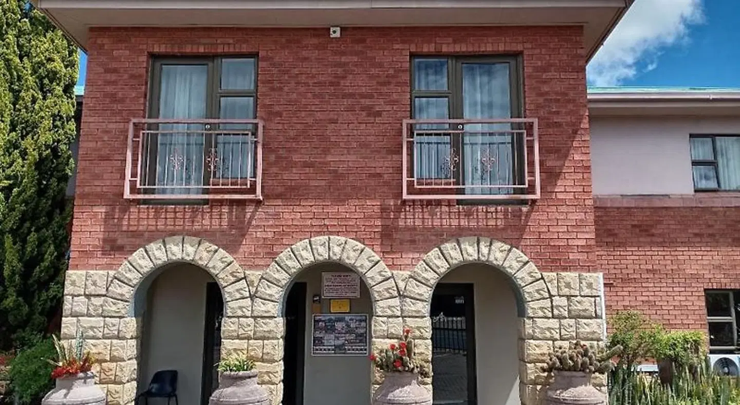 Airport Hotel EXTERIOR