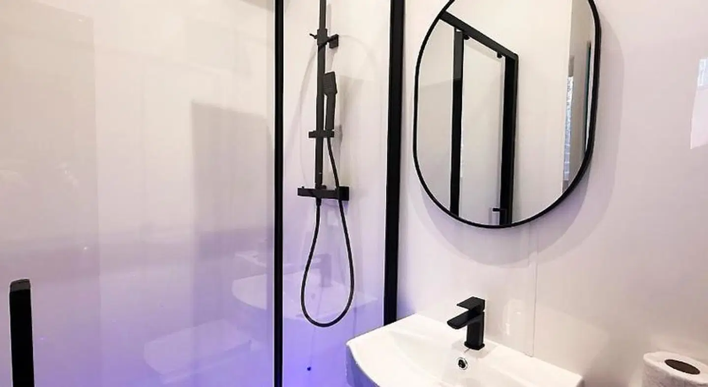 Briggate Boutique Apartments Badezimmer