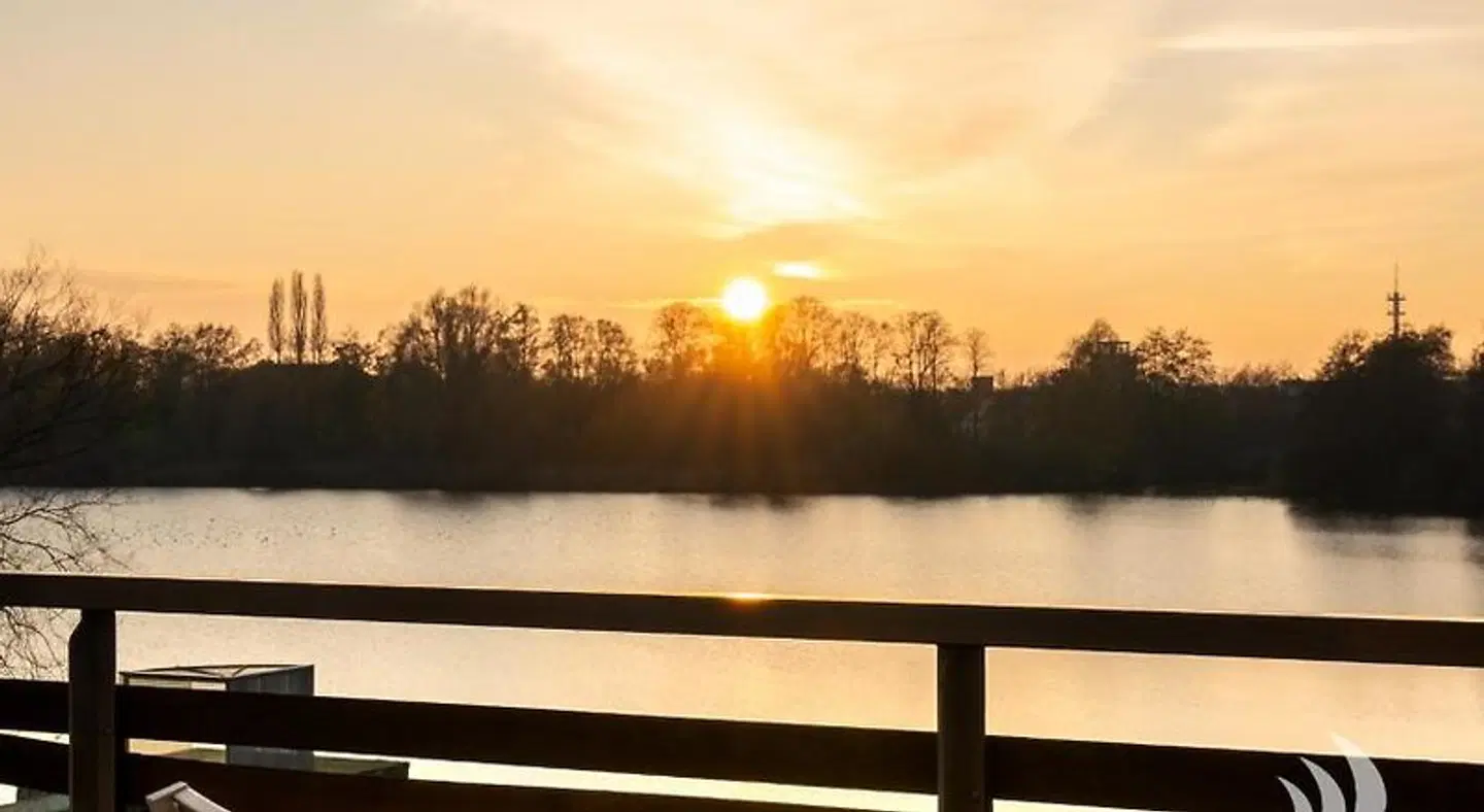 Riverside LANDSCAPE